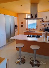 Cucina Euromobil con elettrodomestici