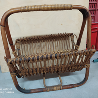 Porta riviste in rattan anni 60