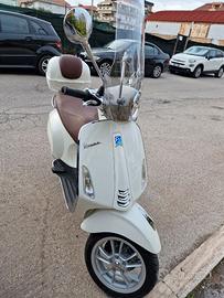 vespa 50 primavera anno 2024