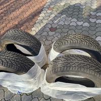 Set 4 pneumatici invernali - RIKEN 235/55/19 105V