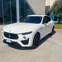 Maserati Levante V6 430 CV S AWD Gransport possibi