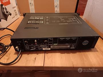 Sistema amplificatore e 4 casse stereo