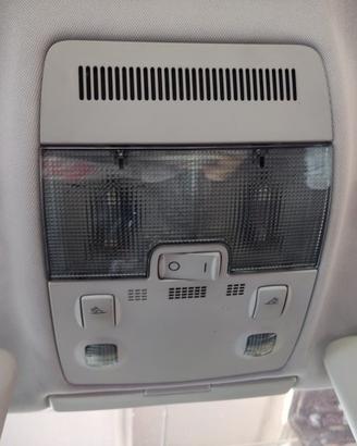 Plafoniera anteriore AUDI A4 del 2005