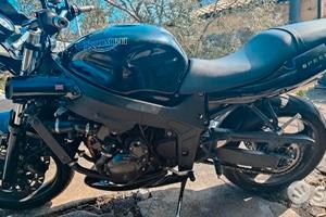 Triumph Speed four 2007