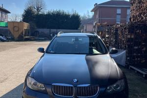BMW330XD