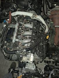 Motore Mitsubishi Outlander 2.2 di-d 2008 - 2014 4