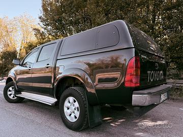 TOYOTA HILUX 3.0 D-4D 4WD