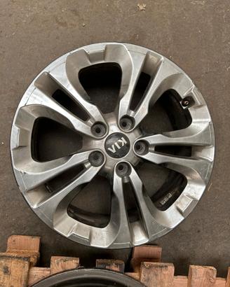 CERCHIO LEGA KIA ''17