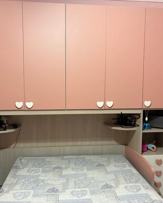Cameretta completa a ponte rosa + armadio + letto
