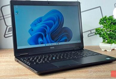 Dell 5580 15" win 11  pc portatile notebook 