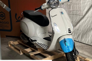 Vespa Primavera 50 – 06/2025 - NUOVA KM0