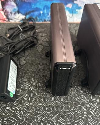 2 x HD Qnap QBack 35S