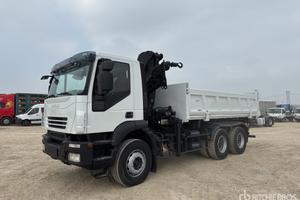 Hiab on 2007 Iveco 260T36 6x4 Autocarro ribaltabil