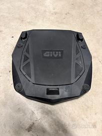 Piastra Givi