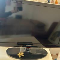 TV LCD LED Samsung 32 pollici, SI SPEDISCO