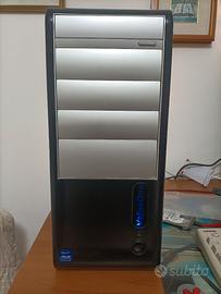 💻 PC fisso usato e monitor/tv 32" (senza HDD/SSD)