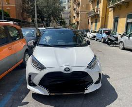 TOYOTA Yaris - 2021