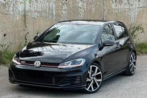 Volkswagen Golf 7.5 GTI