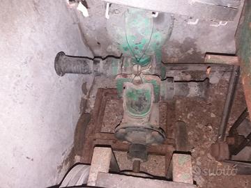 pompa da vino e filtro carbone