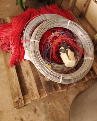 Materiale per vigneto : Filo zincato 18 e lacci