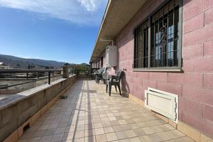 3 LOCALI A SUBBIANO