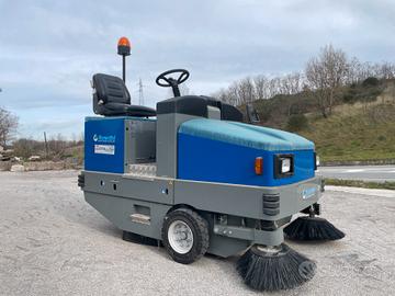 Spazzatrice diesel FIORENTINI modello S38D