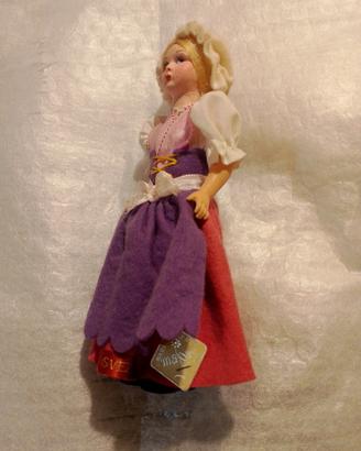 Bambola Vintage in made in Italy costume Svezia 