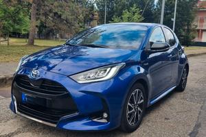 Toyota Yaris Hybrid 02/2021 - cambio automatico