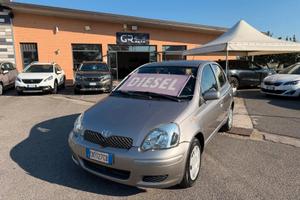 Toyota Yaris 1.4 -4D 75CV 5 PORTE SOL 2004