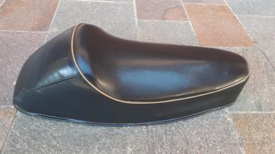Sella Vespa 50 conservata