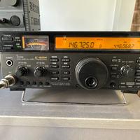 ICOM IC 820H