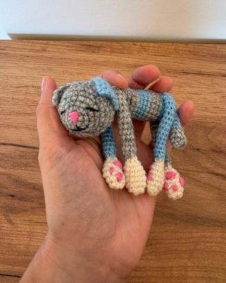 Amigurumi gatto addormentato