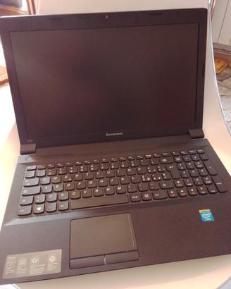 Portatile Lenovo b590.
