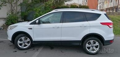 Ford Kuga 2.0 TDCI 140 cv perfetta