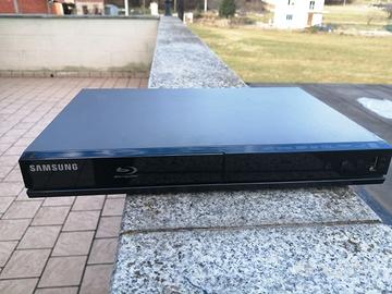 Lettore Blu Ray, DVD, DIVX, MP4, MP3 etc...