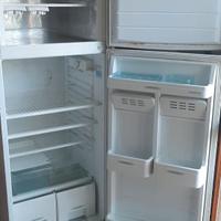 Frigorifero Ariston 60x60x120 cm