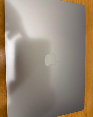 MacBook Air 15" (2025) - Apple M4 - 512GB SSD - RA