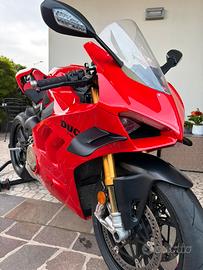 Ducati Panigale v4 S