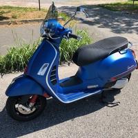 Vespa GTS Super Sport 300