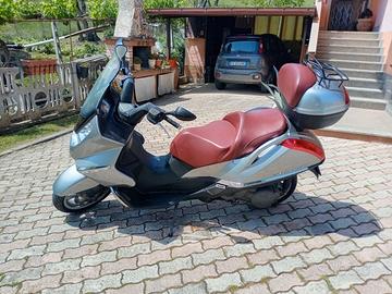 Aprilia atalantic 500