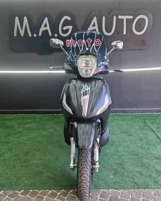 Piaggio Beverly 300 police