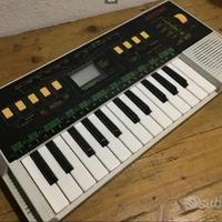 Bontempi design cyberage GIUGIARO anni 80 keyboard