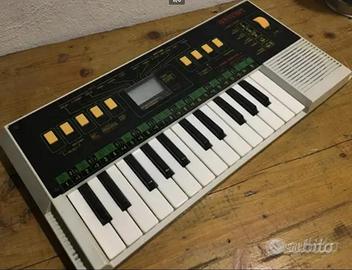 Bontempi design cyberage GIUGIARO anni 80 keyboard