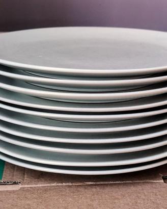 10 piatti ø26cm grigio chiaro + 7 piatti ø23cm