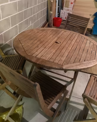 Tavolo in legno