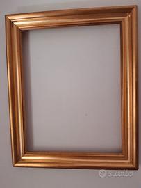 cornice legno dorata