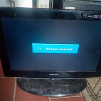 tv monitor samsung LE22A457C1D