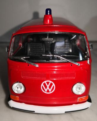 VOLKSWAGEN TYPE 2 BUS FEUERWEHR, 1/24 WELLY
