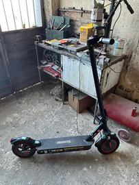 Monopattino elettrico i-scoteer i9 max
