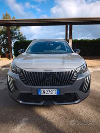 Peugeot 2008 1.2 Pure Tech allestimento Allure